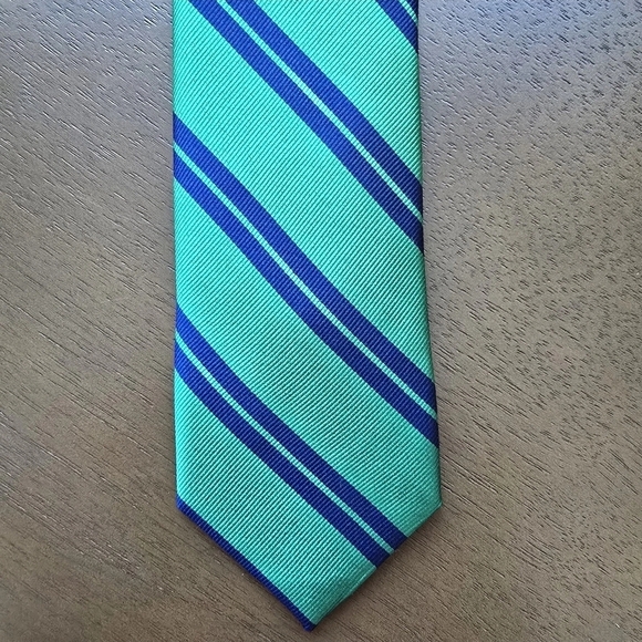THE TIE BAR Necktie Mens Silk Green Navy Repp Tie Stain Resistant Career Preppy - Picture 1 of 5